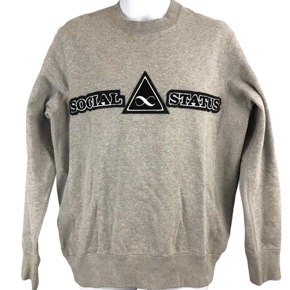Social Status Gray Sweatshirt - Mens size M
